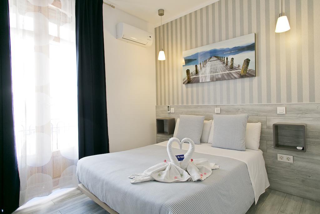 Hostal Main Street Madrid Zimmer foto